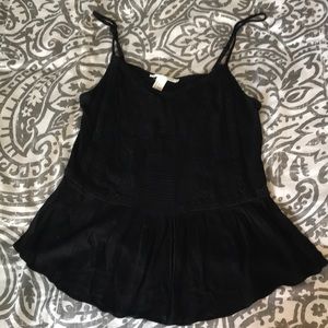 Detailed Flowy Tank Top